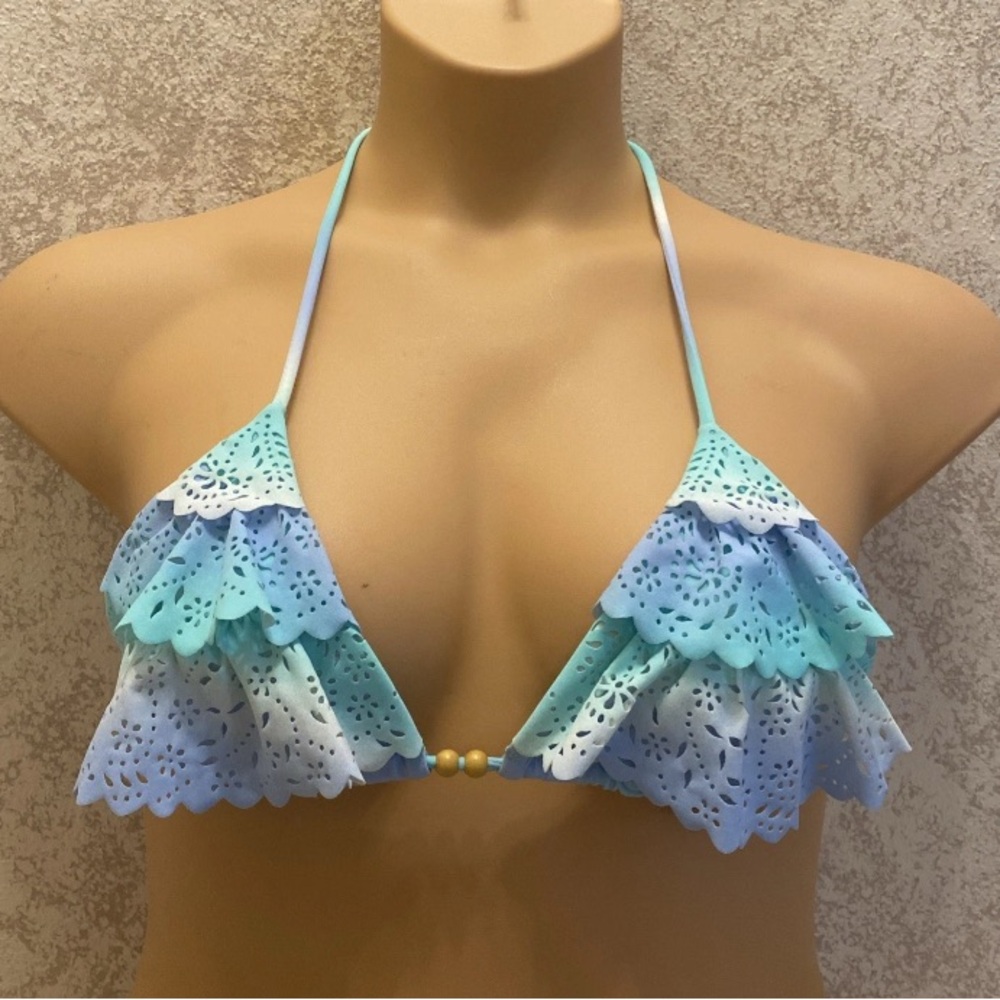 Victoria's Secret Blue and White Ombré Ruffled Laser Cut Bikini Top